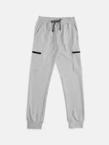 Pantaloons Junior Boys Grey-Melange Solid Cotton Joggers
