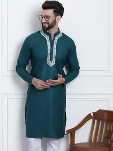 SOJANYA Men Green & Silver Pure Cotton Yoke Design Gotta Patti Kurta