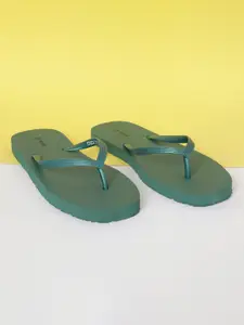 max Women Green Rubber Thong Flip-Flops