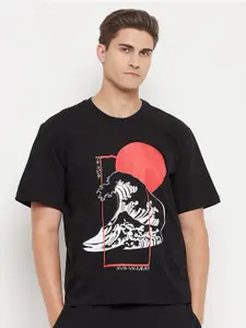 FUGAZEE Men Black & Coral Printed Loose T-shirt