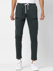 Campus Sutra Men Green Solid Track Pants