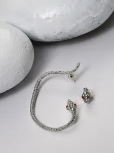 SOHI Silver Plated Contemporary Ear Cuff Earring