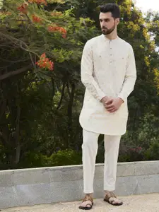 House of Pataudi Dua Men White and Gold-Toned Woven Design Jashn Kurta with Trousers