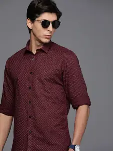 Louis Philippe Sport Men Maroon Slim Fit Ditsy Printed Pure Cotton Casual Shirt