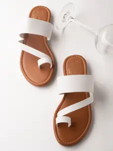 Shoetopia Girls White Colourblocked One Toe Flats