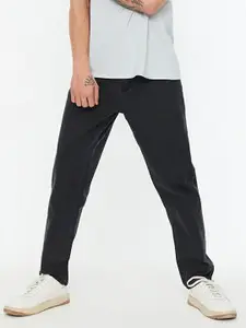 Trendyol Men Black Pure Cotton Relaxed Fit Jeans
