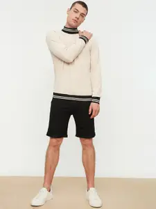 Trendyol Men Black Solid Regular Shorts