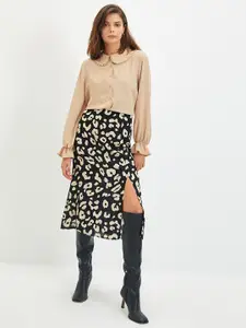 Trendyol Women Black & Off-White Animal Print A-Line Skirt