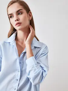Trendyol Women Blue Solid Casual Shirt