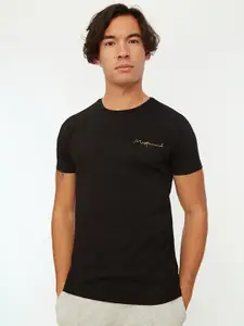 Trendyol Men Black Solid Pure Cotton T-shirt
