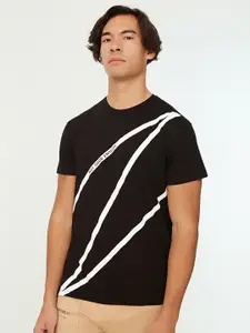 Trendyol Men Black & White Printed T-shirt