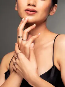 Priyaasi Women Set Of 8 Silver-Toned Finger Ring