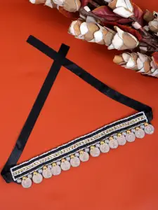 Crunchy Fashion Black & Gold-Toned Contemporary Necklace