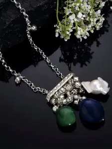 DUGRISTYLE Green & Silver-Toned Copper Handcrafted Necklace