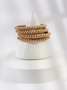 AccessHer Set Of 4 Gold-Plated & White Pearl-Beaded Bangles