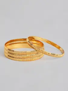 AccessHer Set Of 4 Gold-Plated  Bangles