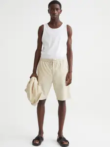 H&M Men Beige Relaxed Fit Shorts