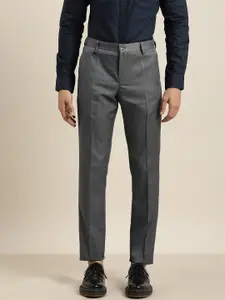 INVICTUS Men Charcoal Slim Fit Mid-Rise Regular Trousers