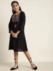 Sangria Teen Girls Black & Pink Yoke Embroidered Pure Cotton A-Line Dress