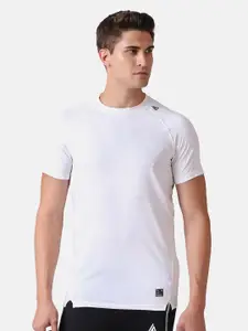 Aesthetic Bodies Men White Slim Fit T-shirt