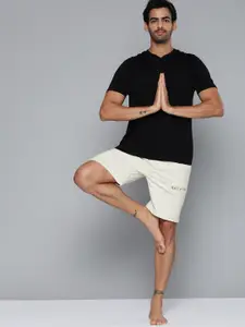 HRX By Hrithik Roshan Yoga Men Oatmeal Mel Organic Cotton Solid Shorts
