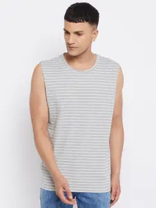 Hypernation Men Grey & White Striped Cotton T-shirt