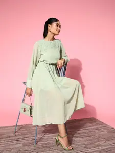 plusS Women Green Solid Volume Play Dress