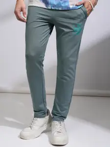 HIGHLANDER Men Grey Solid Slim-FitTrack Pants