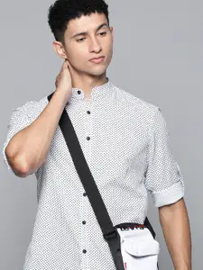 Flying Machine Men White & Navy Blue Slim Fit Floral Printed Pure Cotton Casual Shirt