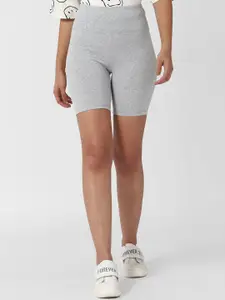 FOREVER 21 Women Grey Skinny Fit High-Rise Shorts
