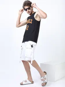 HIGHLANDER Men Black Typography Printed Slim Fit T-shirt