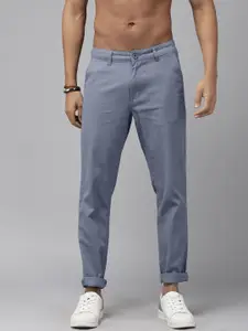 The Roadster Lifestyle Co Men Grey Slim Fit Chinos