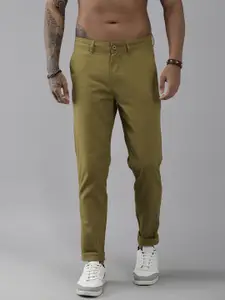 Roadster Men Green Solid Slim Fit Regular Trousers