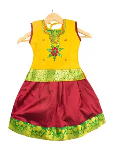 AMIRTHA FASHION Girls Gold-Toned & Green Embroidered Ready to Wear Lehenga Choli