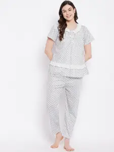 Camey Women Grey & White Printed Pure Cotton Night suit
