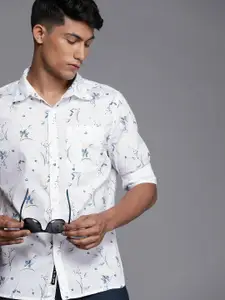 WROGN Men White Floral Printed Casual Shirt