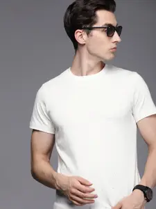 WROGN Men White Micro Ditsy Printed Pure Cotton Slim Fit T-shirt