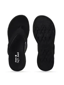 SKORA Women Black Solid Thong Flip-Flops