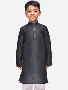NAMASKAR Boys Dupion Silk Solid Kurta
