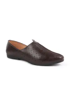 FAUSTO Men Brown Perforated Mojaris