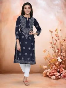 PARAMOUNT CHIKAN Women Navy Blue & White Ethnic Motifs Embroidered Chikankari Kurta