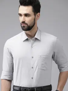 Arrow Men White Self Design Original Slim Fit Pure Cotton Formal Shirt