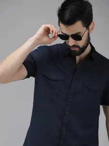 The Roadster Lifestyle Co Men Navy Blue Cotton Linen Casual Shirt