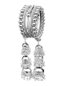 Vembley Women Silver-Toned Brass Oxidised Silver-Plated Bangle-Style Bracelet
