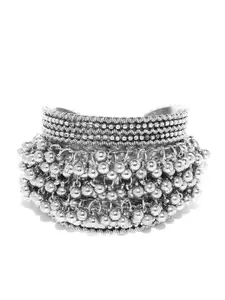 Crunchy Fashion Women Silver-Toned Tasselled Silver-Plated Cuff Bracelet