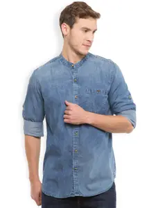 LOCOMOTIVE Men Blue Slim Fit Denim Casual Shirt