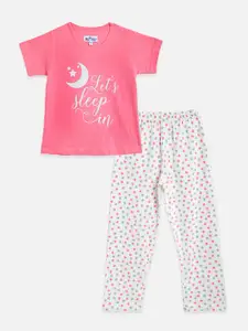 Nite Flite Girls Peach Pink & White Typography Knitted Print Pure Cotton Night Suit