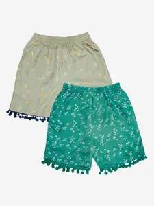 KiddoPanti Girls Pack of 2 Grey & Green Printed Shorts