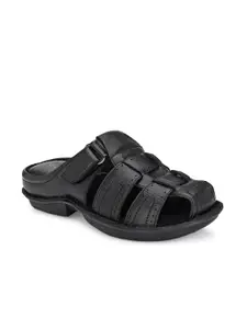 SOFTIO Men Black Solid Synthetic Leather Comfort Sandals