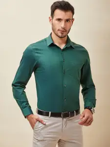 J Hampstead Men Green Classic Slim Fit Cotton Formal Shirt